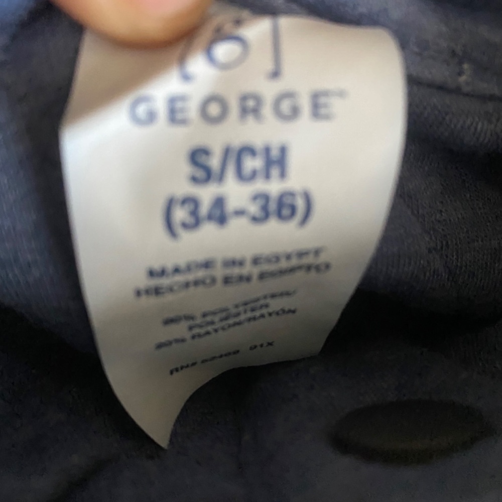 Men small pullover - Picture 2 of 4